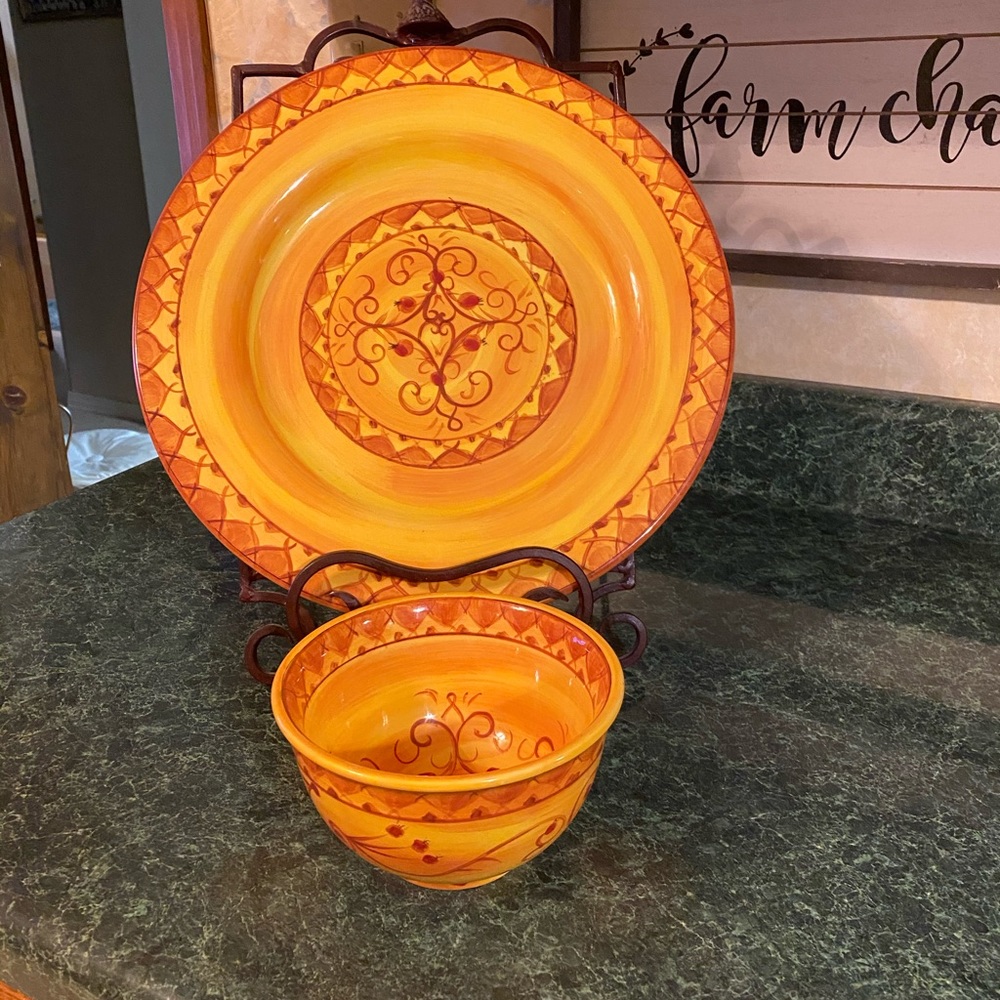Serving platter and bowl